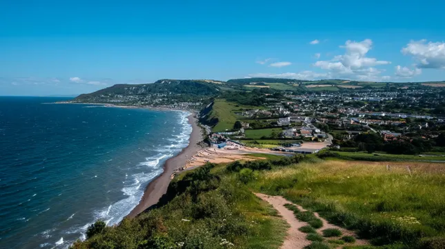 Charmouth – Peace and Fossil-Hunting