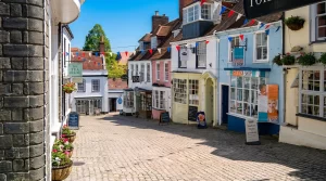 Removals Lymington What to Expect When Moving to