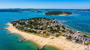 Removals Sandbanks What You Need to Know About Moving on or off One of the UK's Most Expensive Peninsulas (2026) (1)