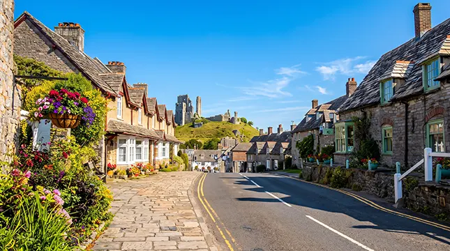 Why People Are Moving to Corfe Castle